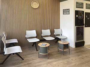 service-salle d'attente